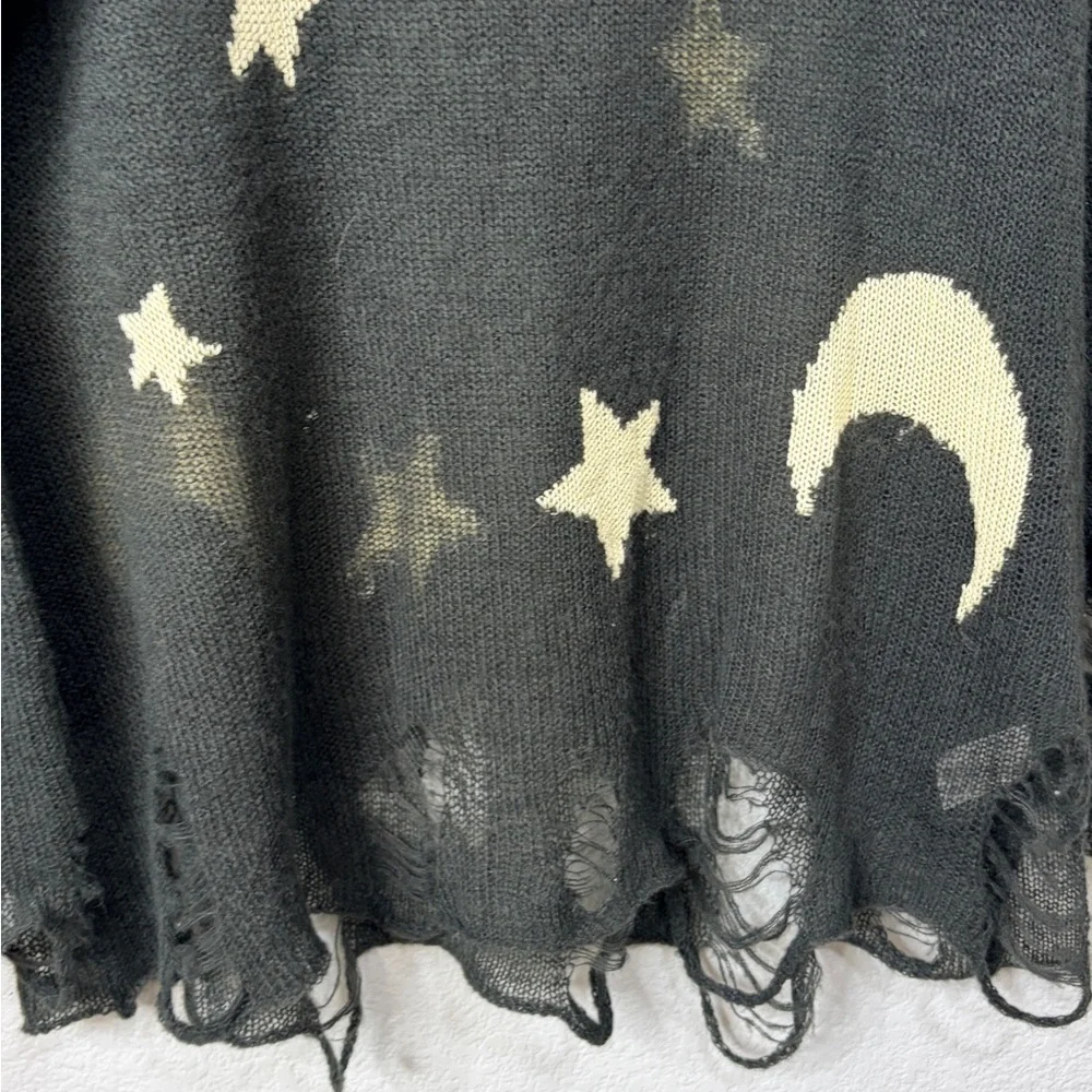 Wildfox Celestial Distressed Charcoal Knit Sweater Small EUC - Picture 5 of 6